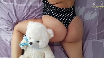 I Touch My Pussy And Stick My Anal Dildo In Front Of My Neighbor’s Window So He Can Masturbate.