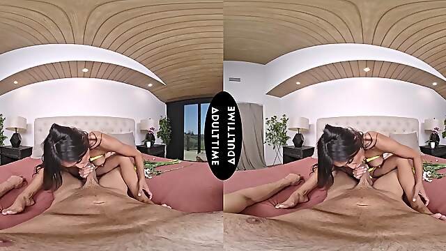 Hot Milf Jena Larose Enjoys Intense Sex With A Young Guy In Vr