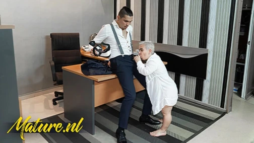 Mature Midget Sara Screwed Mid Air By Toyboy Cris Angelo