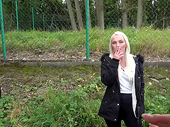 Bouncing On A Dick In The Car Is Enough To Please Lovita