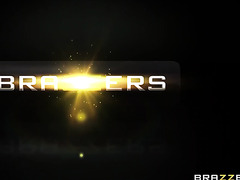 Naughty Ebony Nurse Ajaa Xxx Fucks With A Patient