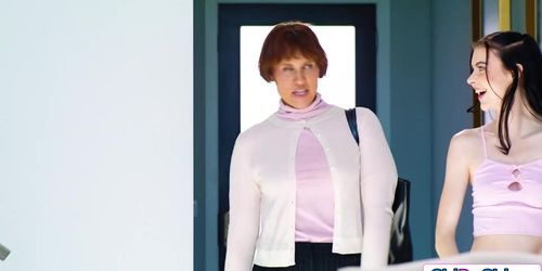 Go Get Your Stepmoms Strapon Before The Social Worker Comes