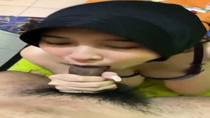 Mahasiswi Malang Jilbab Jago Nyepong