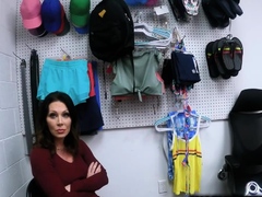 Officer Bangs This Milf Shoplifter Rayveness In The Office