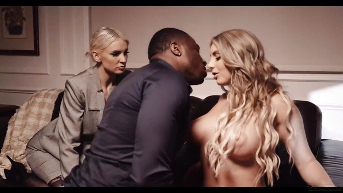 Boss Fucking A New Intern In Front Of Secretary