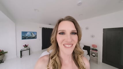 After Getting Necklace Ashley Lane Suddenly Is Very Grateful And Gets Into An Extremely Amorous Mood