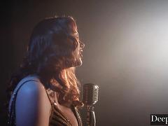 Sexy Buxom Redhead MILF Maitland Ward Shares Her Lover’s BBC With Hot Slim Blonde  Kayden Kross