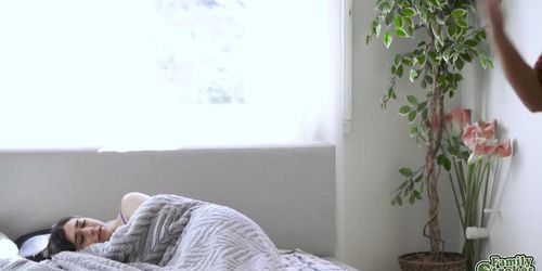 Karen Shows Lexi And Rion How To Do Proper Fucking