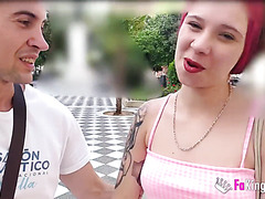 Young Slut Do Public Blowjob And Get A Hot Sex At Casting