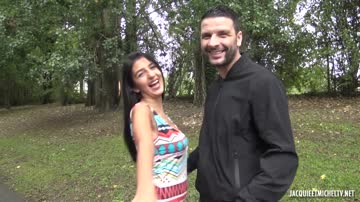 Anna, 19 Ans, Aime Se Faire Prendre