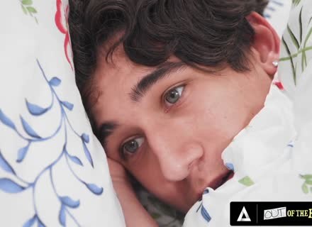 Inked Curvy Payton Preslee Serves Horny Stepbrother 2