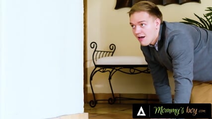 MOMMY'S BOY   Perv Residential Security Guard Is Caught Watching MILF Lauren Phillips Masturbating