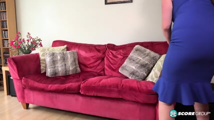 A British MILF Named Nel