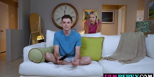 Gamer Teen Stepsister Fucks Stepbro To Play His Latest Video Game