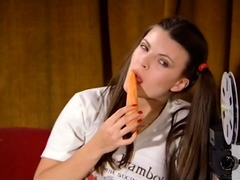 French Porn   Full Movie   Charlotte, Mouille Sa Culotte